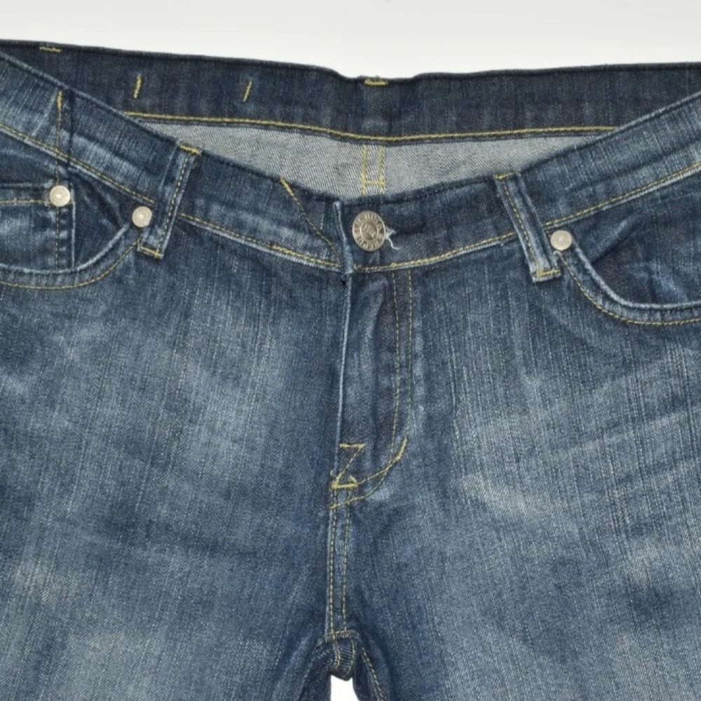 Rock & Republic EUC Size 31 Mid-rise Faded Bootcut Women's Jeans - Picture 4 of 6